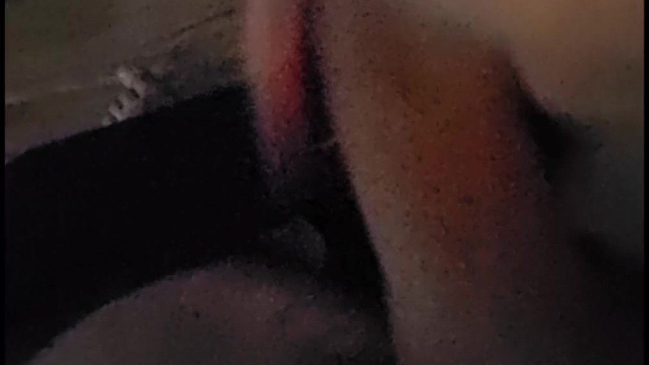 Lucky Stranger gets nudes from amateur model "Joyliii" (snapchat sexting @Blondheo) - Free Sex Video - RedTube