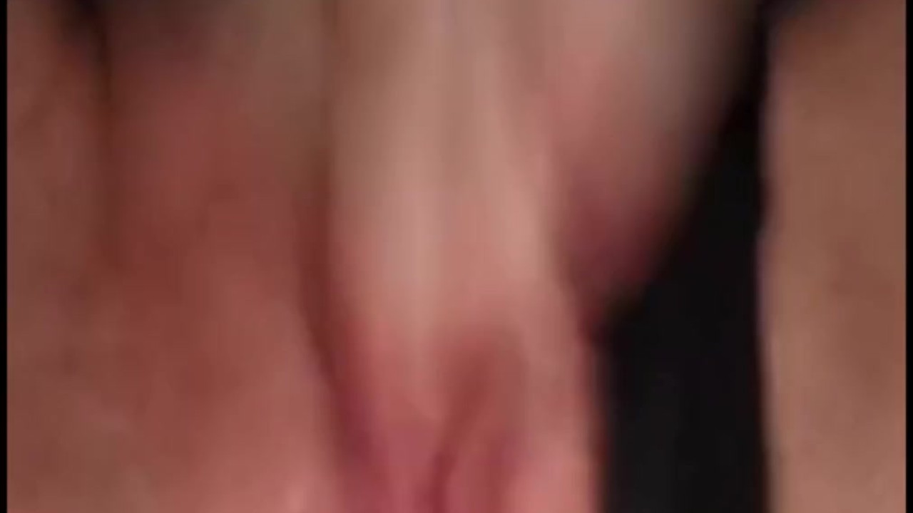 Lucky Stranger gets nudes from amateur model "Joyliii" (snapchat sexting @Blondheo) - Free Sex Video - RedTube
