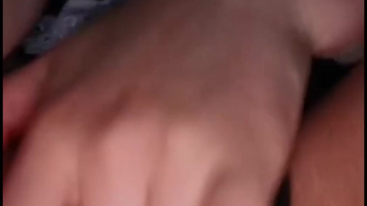 Lucky Stranger gets nudes from amateur model "Joyliii" (snapchat sexting @Blondheo) - Free Sex Video - RedTube