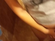 Casi nos ven Cogiendo en el baño PARTE 1 7/16