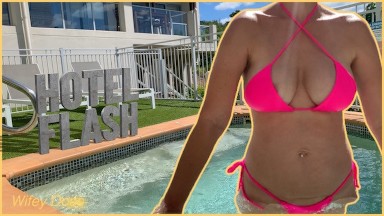 Wife flashes tits in Hotel Pool | Seen by Hotel GUESTS