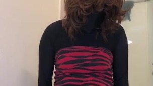 Fetish tranny hands free cum riding butt plug