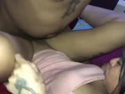 No me deja quitarme el vestido y ya me esta metiendo su verga en la vagina 13/16