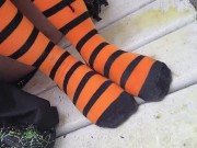 HAP-PEE HALLOWEEN! Soaking my Socks in Hot PISSSS 4/16