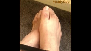 Male foot bondage - black leather belt bastinado whipping - first time trying out - Manlyfoot