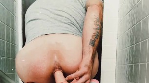 Chole fields toying her ass
