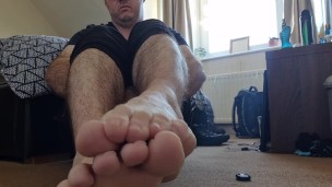 Foot tease with soles and toes 