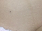 【ここではあかん】隣にママがいるのにハメ撮りされていつもより濡れているギャル 12/16