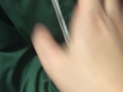 【ここではあかん】隣にママがいるのにハメ撮りされていつもより濡れているギャル 4/16