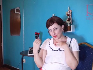 Red lipstick kissing teasing by Regina Noir.