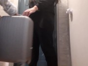 Пока моя мать была в спальне, мы с моей девушкой трахались в прихожей - lesbian_illusion 3/16