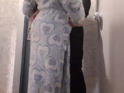 Пока моя мать была в спальне, мы с моей девушкой трахались в прихожей - lesbian_illusion 5/16