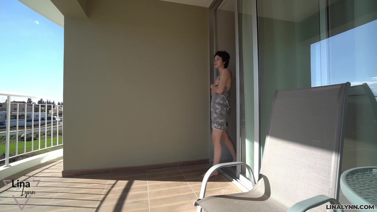 TOO CRAZY FOR THE HOLIDAY ??! MY FIRST TIME OUTDOOR - Free Sex Video - RedTube