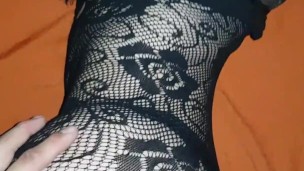 Dandole de lado a mi novia nalgona