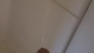jerking off while peeing