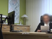 LOAN4K. Die Tätowiererin hat harten Sex, um das Geld für ihr neues Geschäft zu bekommen 2/16