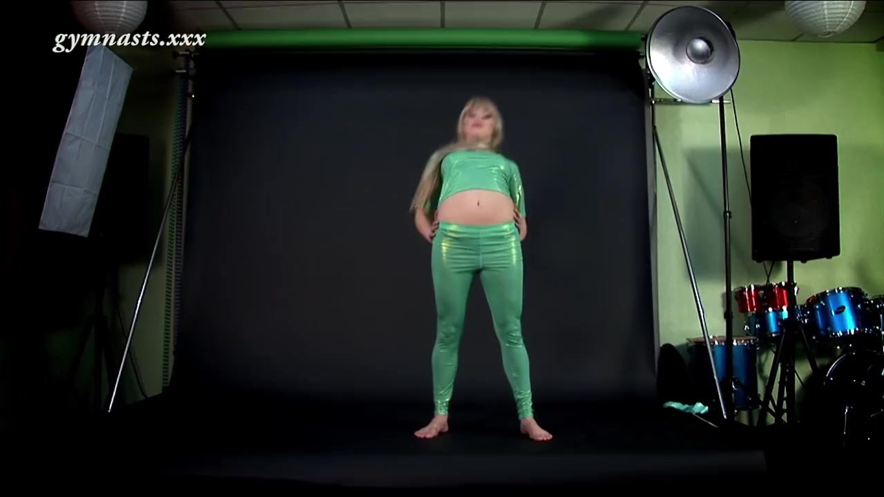 Anna Nebaskowa first time on flexyteens - RedTube