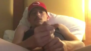 2 Handed Squeeze 