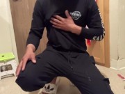 Si abres tus piernas, meteré mi pene en ti y dejare mi semen en tu vagina