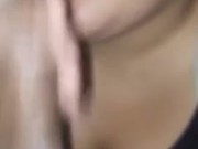 Le pido a mi hermanastro que se corra en mi boca🤤 15/16