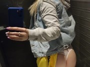 A cute milf, café masturbation 7/16