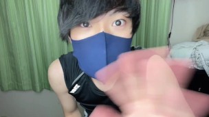 フルチンで肩トレ！マッチョになりたいヘンタイ大学生の筋トレ動画