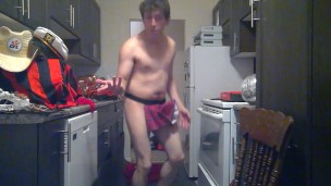 Adult Park XXX Threesome with Jogger Hunk Maolo!