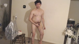 Bodybuilder Performs in Thong Instead of Bikini Turns Naked & Raw!