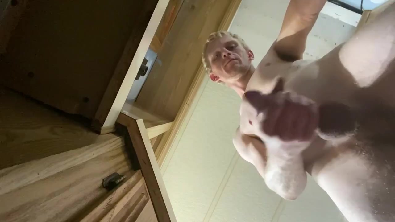 Selfsucking over you - RedTube