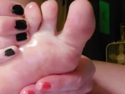 Oil massage feet rub 11/16