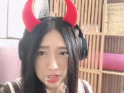 台灣宅男看到動畫裡的角色變成真人太爽到射她的嘴巴otaku saw the character became a real person, so cool to Cum in mouth 16/16