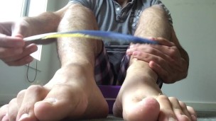 Exotic bird feather from a Macaw proves to be the real McCoy when it come to tickling my feet 🪶 🦶