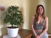 Lina Uses a Dildo on Her Wet Pussy 14/16