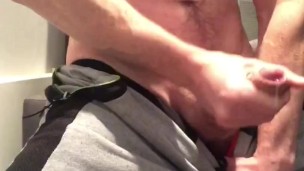 Quick and very intense handjob, throbbing cock throwing huge load. Hot fit amateur. TheSexyJ 