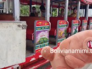 Mostrando mi conchita en la chiva rumbera 😜😜😜... buscando machos😈😈  Video en bolivianamimi.tv 