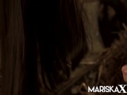 MARISKAX Luna Truelove dicked down in the barn 15/16