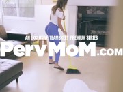 Hot Stepmom Gives Horny Stepson Deepthroat Cock Sucking 12/16