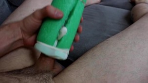 I Fucked 10 Homemade Sex Toys (Gummi Bears, Pringles can, and more) DIY Pocket Pussy / Fleshlight