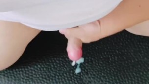 Big boobs maturbating cumshot