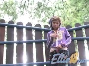 Ellie 18 Outdoor Pussy 12/16