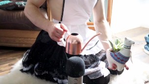 SFW ASMR Maid Services You (Skin Tracing, Tapping, Mic Dusting)