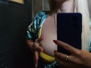 She got horny, squirt at café 10/16