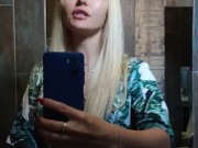 She got horny, squirt at café 6/16