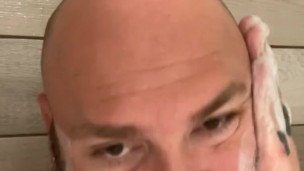 I just want some one to cum on my beard
