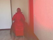 ОТ ТАКОГО СТРИПТИЗА ОН СОЙДЁТ С УМА - Screenshot 11 of 16 - HD