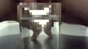 【series:masturbation】cumshot in the water（with ejaculation）