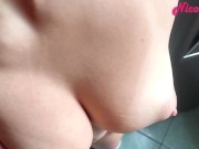 Morena gostosa acordou com a buceta pegando fogo e deixou ele comer fuder até gozar 2/16