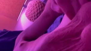 Str8 jerks his meat