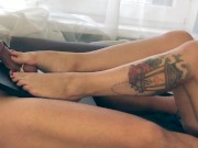 sexy feet crushing Balls - Screenshot 14 of 16 - Cbt
