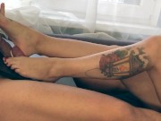 sexy feet crushing Balls - Screenshot 16 of 16 - Femdom